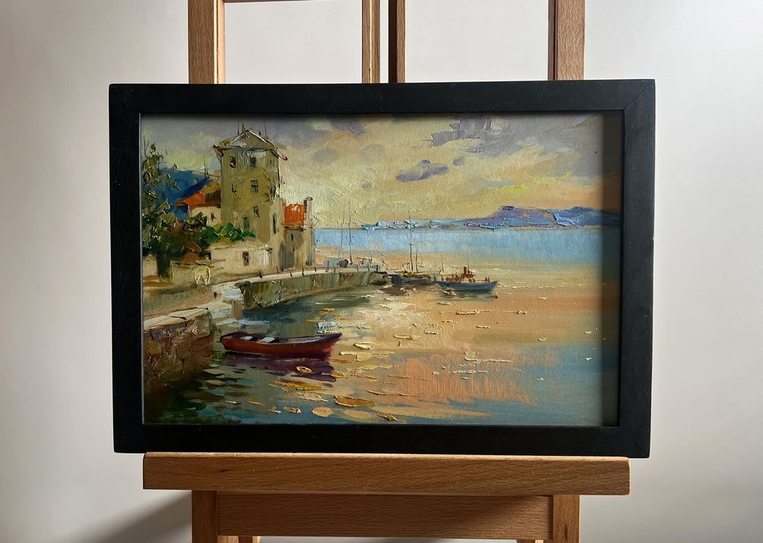 Oil painting Orange sunset in the sea Yuriy Suprunchuk: Title: Oil painting Orange sunset in the sea Yuriy Suprunchuk Description: NoAAA4194The painting titled "Orange sunset in the sea" captures a serene coastal scene bathed in the golden hues of the sett