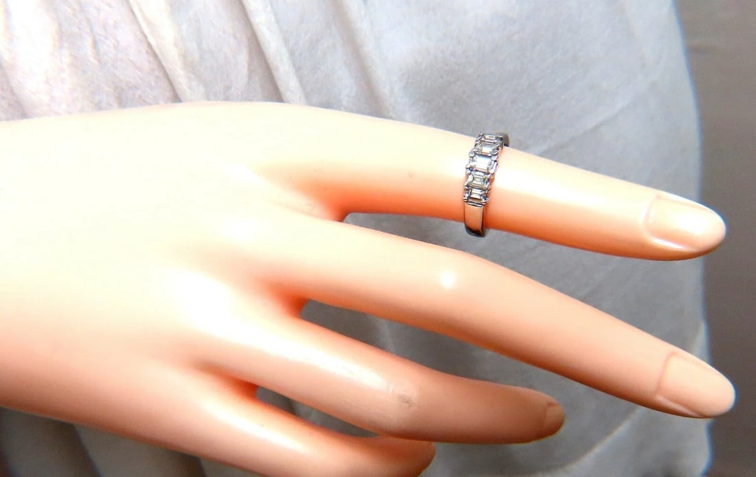 1ct Natural Diamond Baguette Ring 14kt H/Vs** - 6