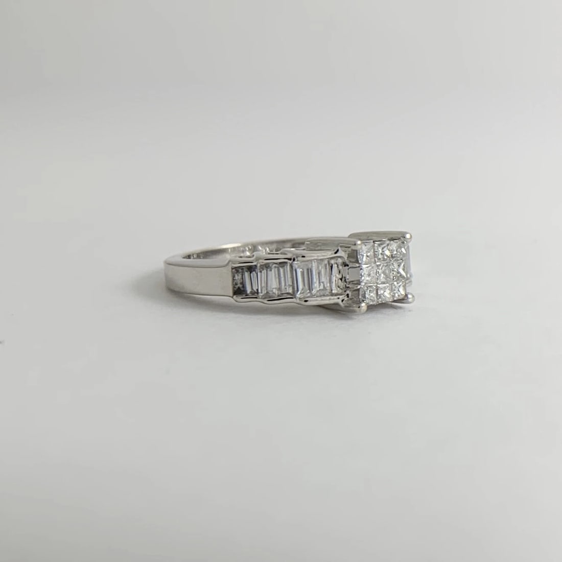 Princess Baguette Invisible Set Diamond Engagement Ring 14K White Gold, 3.24 Gr - 7