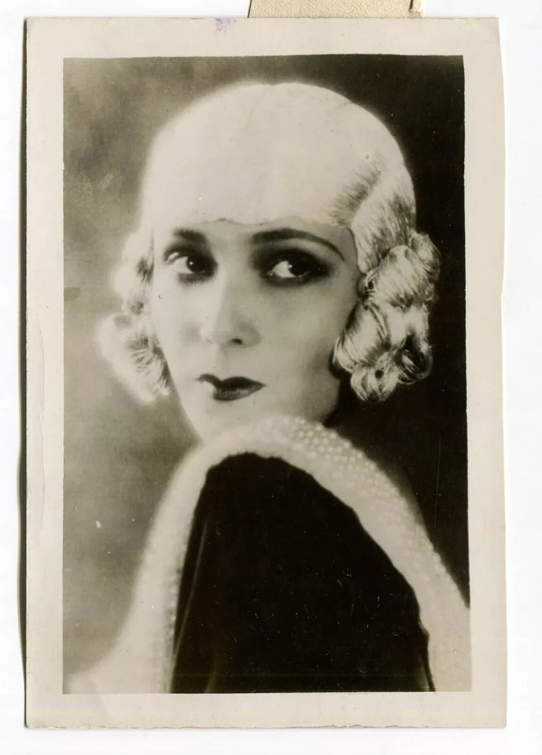 Woman Dolores del Rio Portrait - Vintage Photography Original - 9