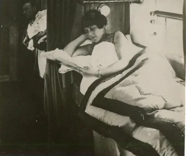 Vintage Photography Original Sleeping in the Train Photographs 1920' - 6