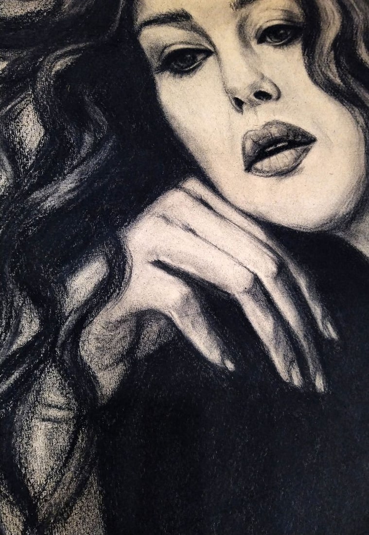 Coal painting Femininity Yulia Lihina - 4