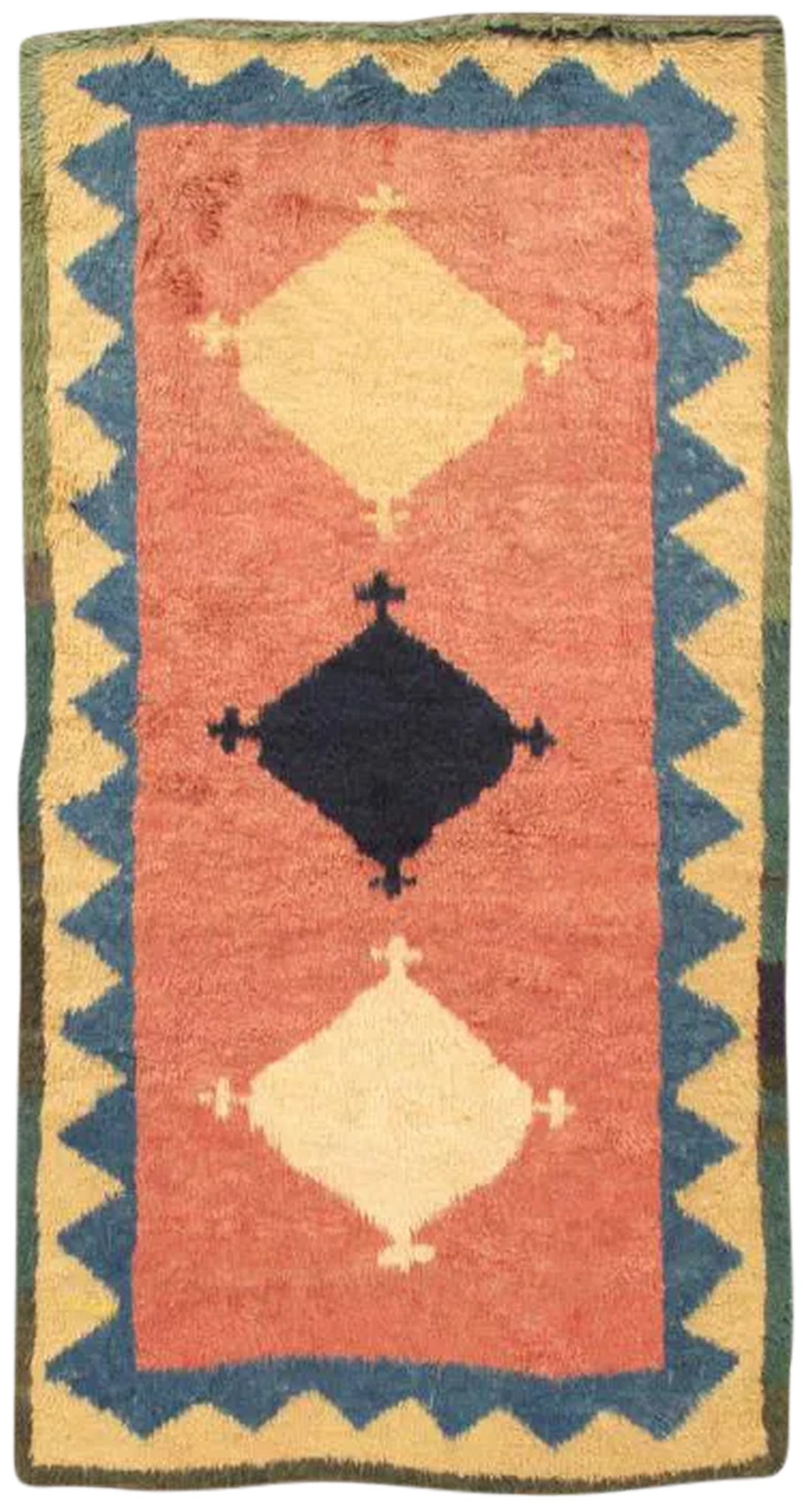 Antique Gabbeh Salmon/Beige Rug, 4' 1" X 7' 5": The brand Pasargad is the perfect blend of class and elegance. This contemporary rug is from the Modern collection and features a floral tan pattern. These rugs bring modern sophistication to your