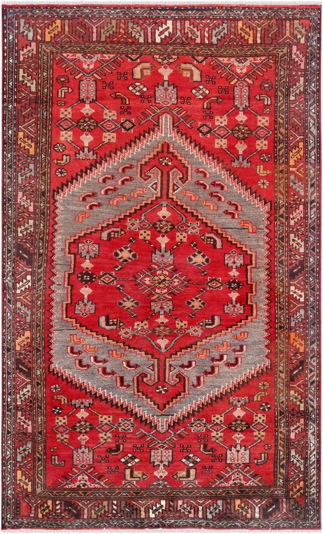 Vintage Shiraz Rust Rug, 4' 3" X 7' 2": Meet Shiraz Vintage lamb's wool Hand-Knotted Area Rug collection. This gorgeous decorative Shiraz Vintage Hand-Knotted Area Rug brings you a sophisticated look with a modern soft color choice. With a