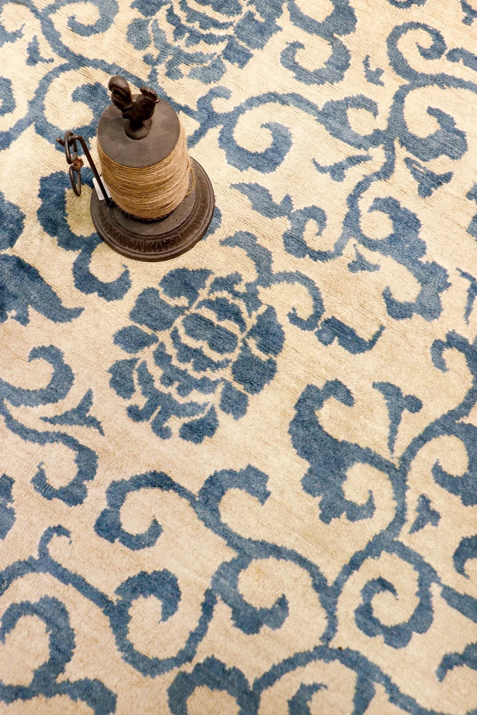 1920s Pasargad Home Antique Kensu Lamb's Wool Area Rug, 14' 8" X 17' 5", Ivory - 3