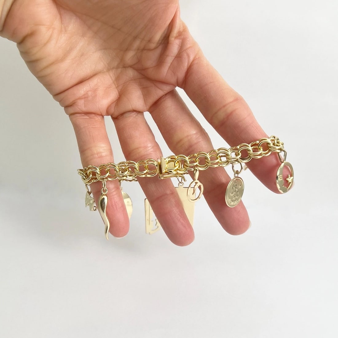 Vintage Scorpio Libra Italian Horn Charm Bracelet 14K Yellow Gold, 22.88 Grams - 7