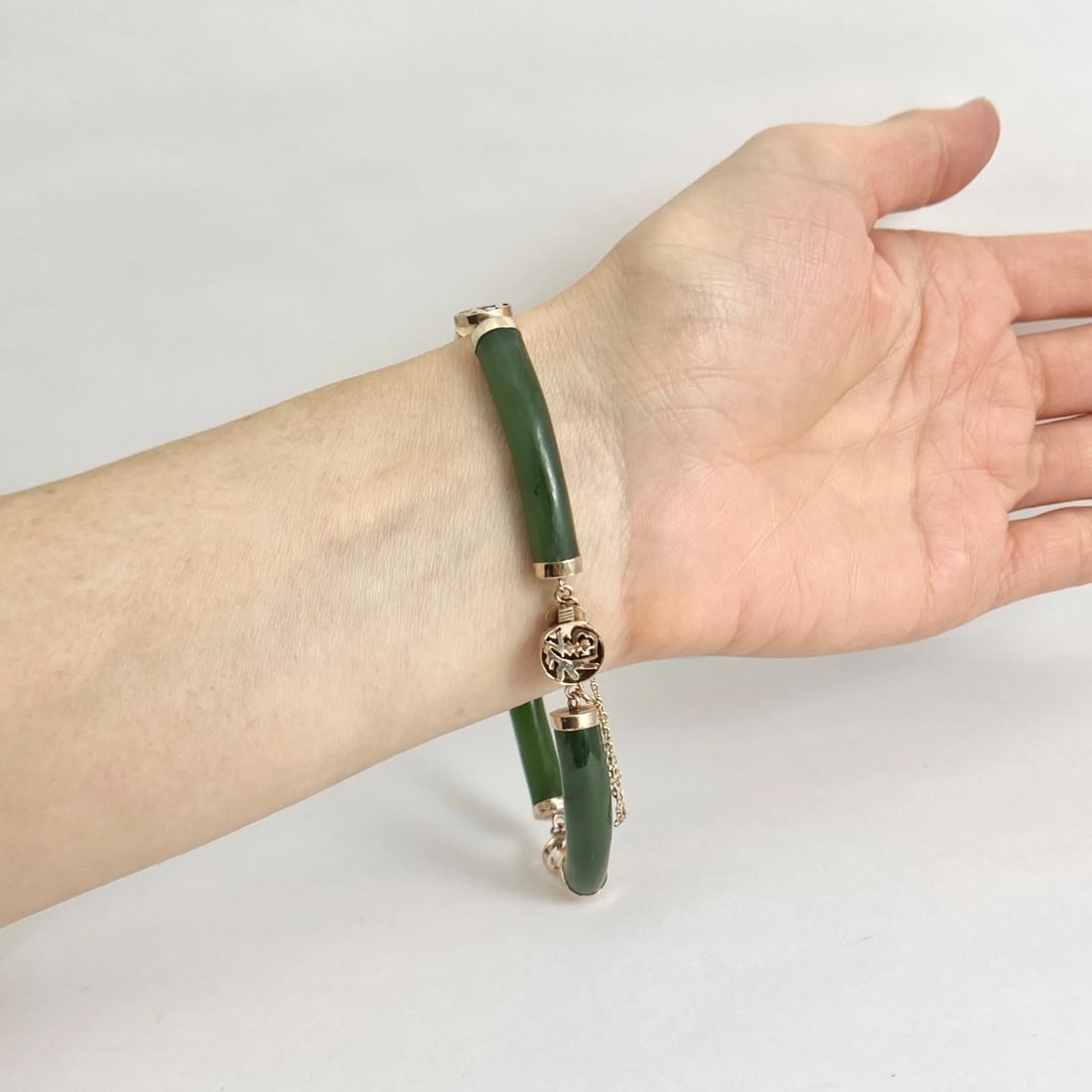 Vintage 1970's Green Jade Chinese Symbol Bracelet 10K Yellow Gold, 17.12 Grams - 7