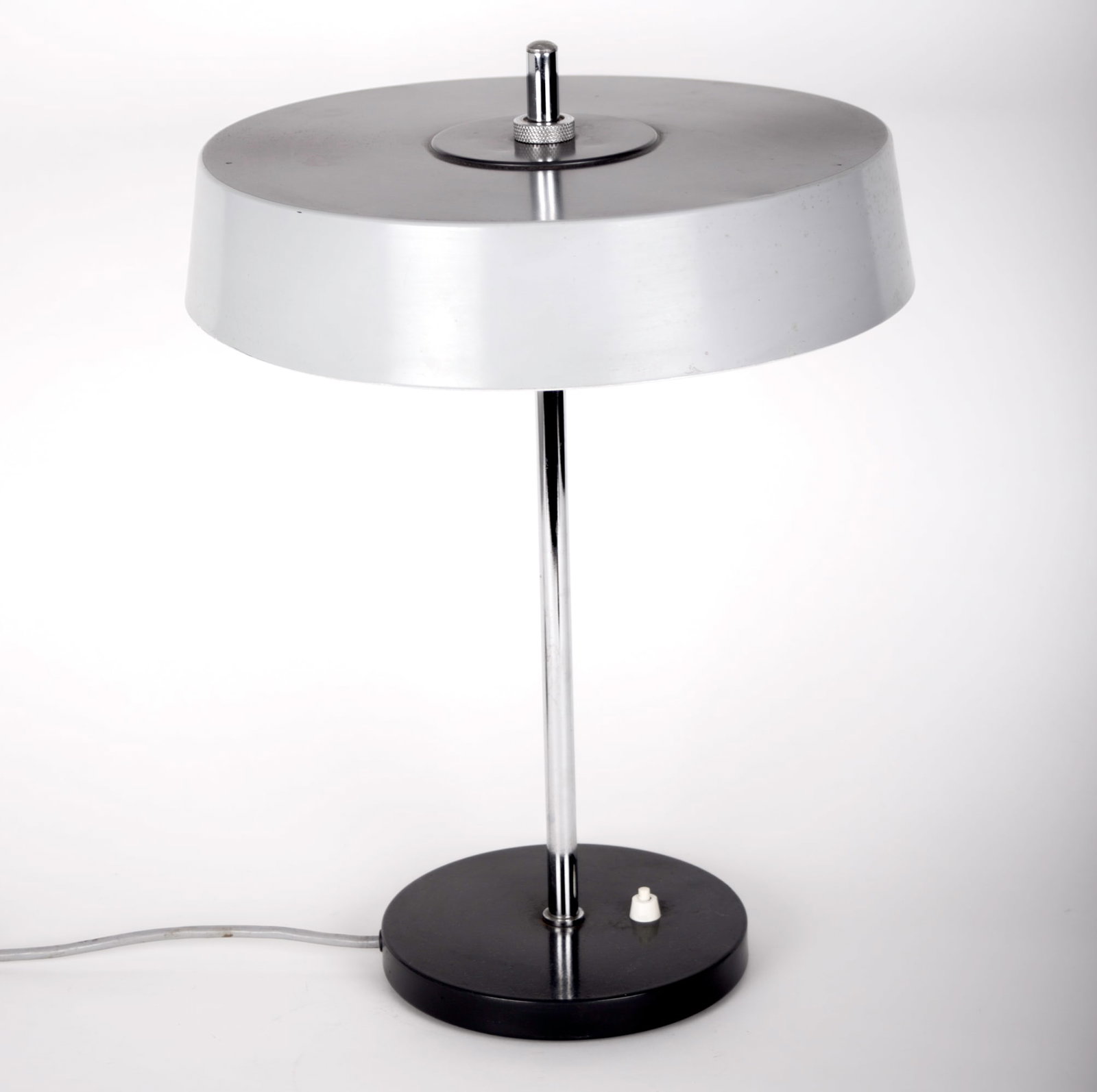 Original condition 1960's Philips Desk Lamp designed by Louis Kalff thin rod (1 of 3)