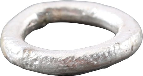 VIKING BEARD RING, 9TH-11TH CENTURY: Round, of bun form cross section. 0.39” inside diameter and 0.59” outside. The use of beard rings by Vikings is well documented though very few genuine examples survive. Professionally ref