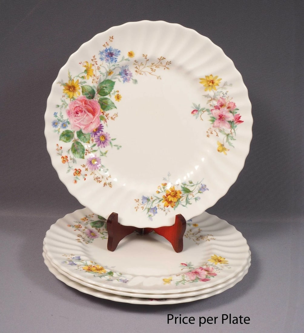 Royal Doulton ARCADIA Dinner Plate England Bone China Green mark Brown 10 3/8" (1 of 4)