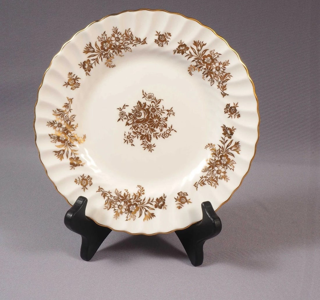 Minton MARLOW GOLD ROSE Flowers Luncheon Plate H5017 Swirl Rim Gold Edge (1 of 5)