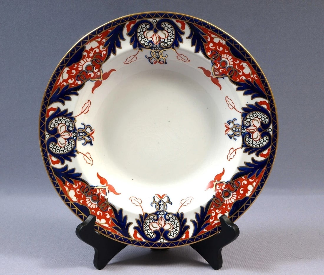 ROYAL CROWN DERBY KINGS IMARI Rimmed Soup Plate Bowl c 1900s England 1270: Title: ROYAL CROWN DERBY KINGS IMARI Rimmed Soup Plate Bowl c 1900s England 1270 Description: . A Beautiful Antique Royal Crown Derby Imari one Rimmed Soup Plate/Bowl in their famous Kings Imari patte