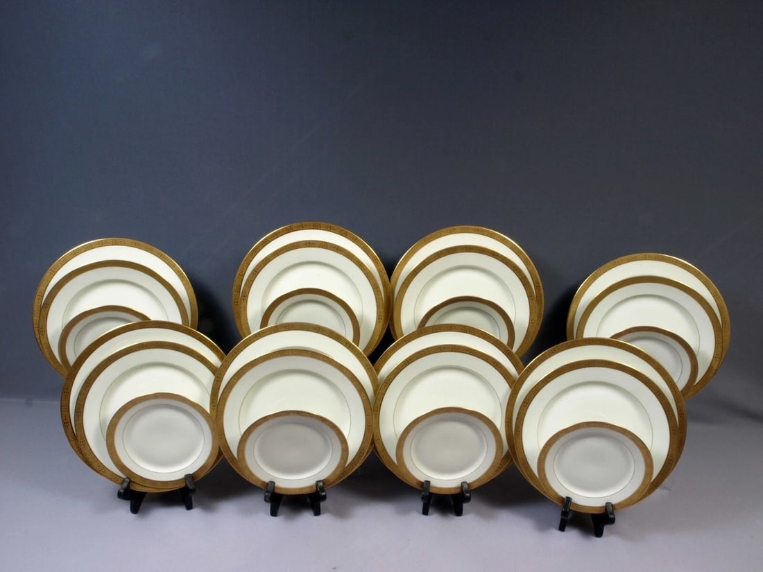 LIMOGES France T&V Tressemanes Vogt Raynaud GOLD Encrusted DINNER SET Plate Bowl (1 of 5)