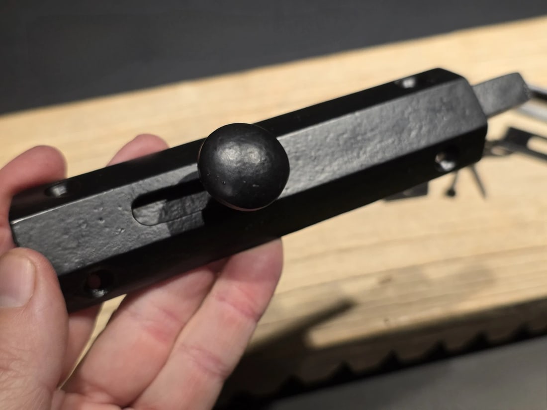 6" Black Retro Modern Style Iron Slide Door Latch Lock: Great reproduction sturdy iron latch slide latch Reserve: $18.00 Shipping: Domestic: Flat-rate of $8.00 to anywhere within the contiguous U.S. International: Foreign shipping rates are deter