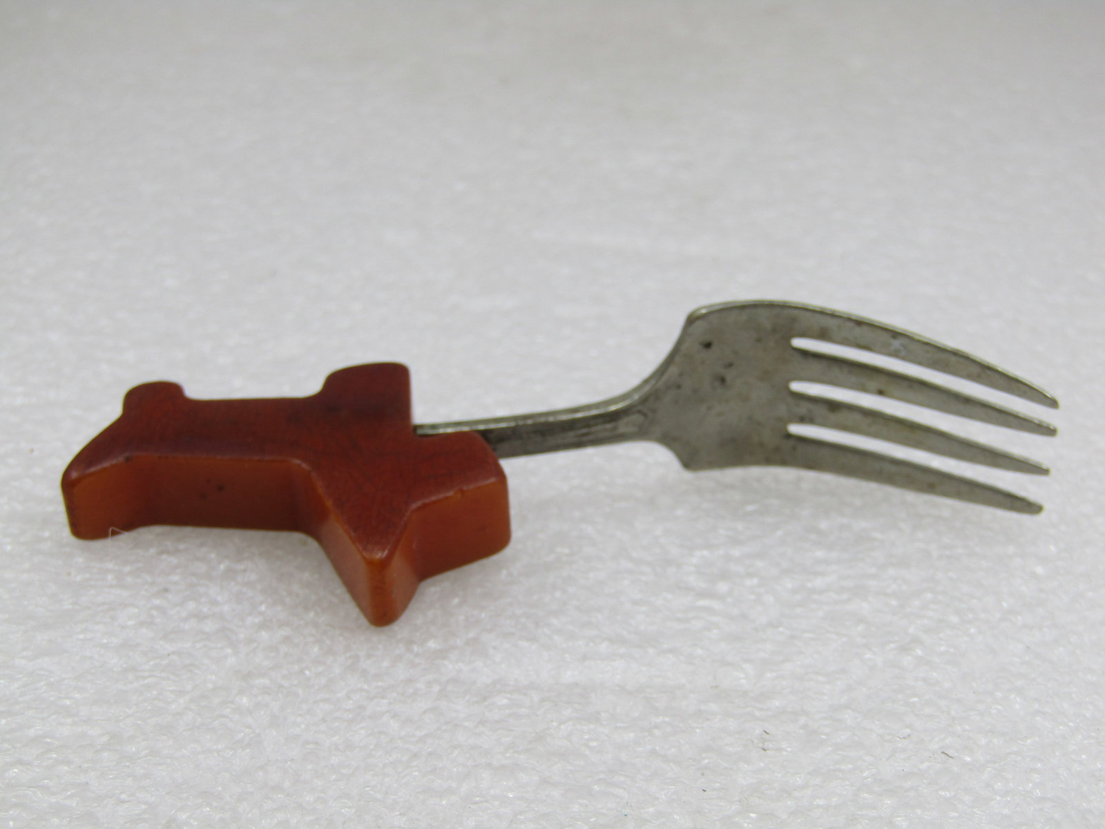 Vintage Butterscotch Bakelite Scottie Dog Fork, 1940's - 5