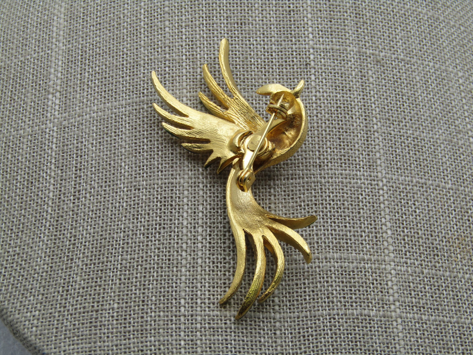 Vintage Long Tailed Bird Brooch, 2.5", Enameled, Rhinestone Eye, 1970's-1980's - 4