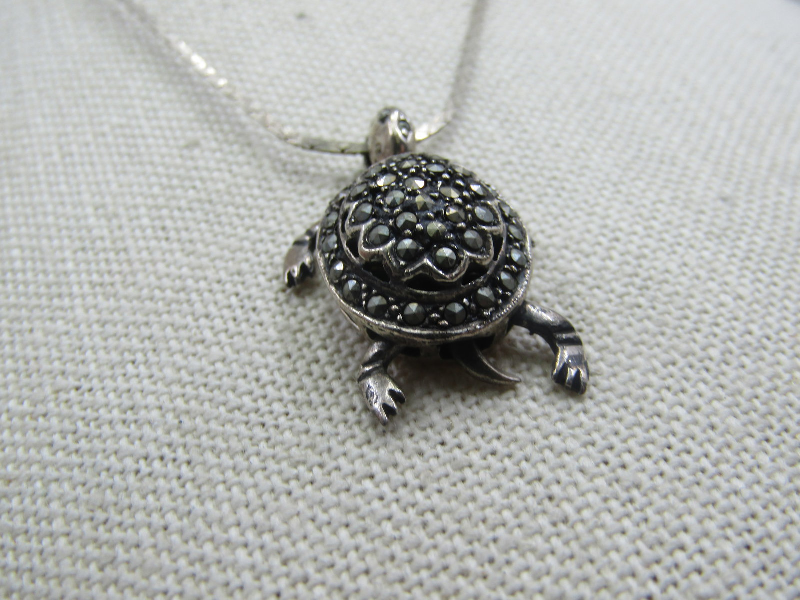 Vintage Sterling Articulated Marcasite Turtle Pendant on 24" Chain - 4