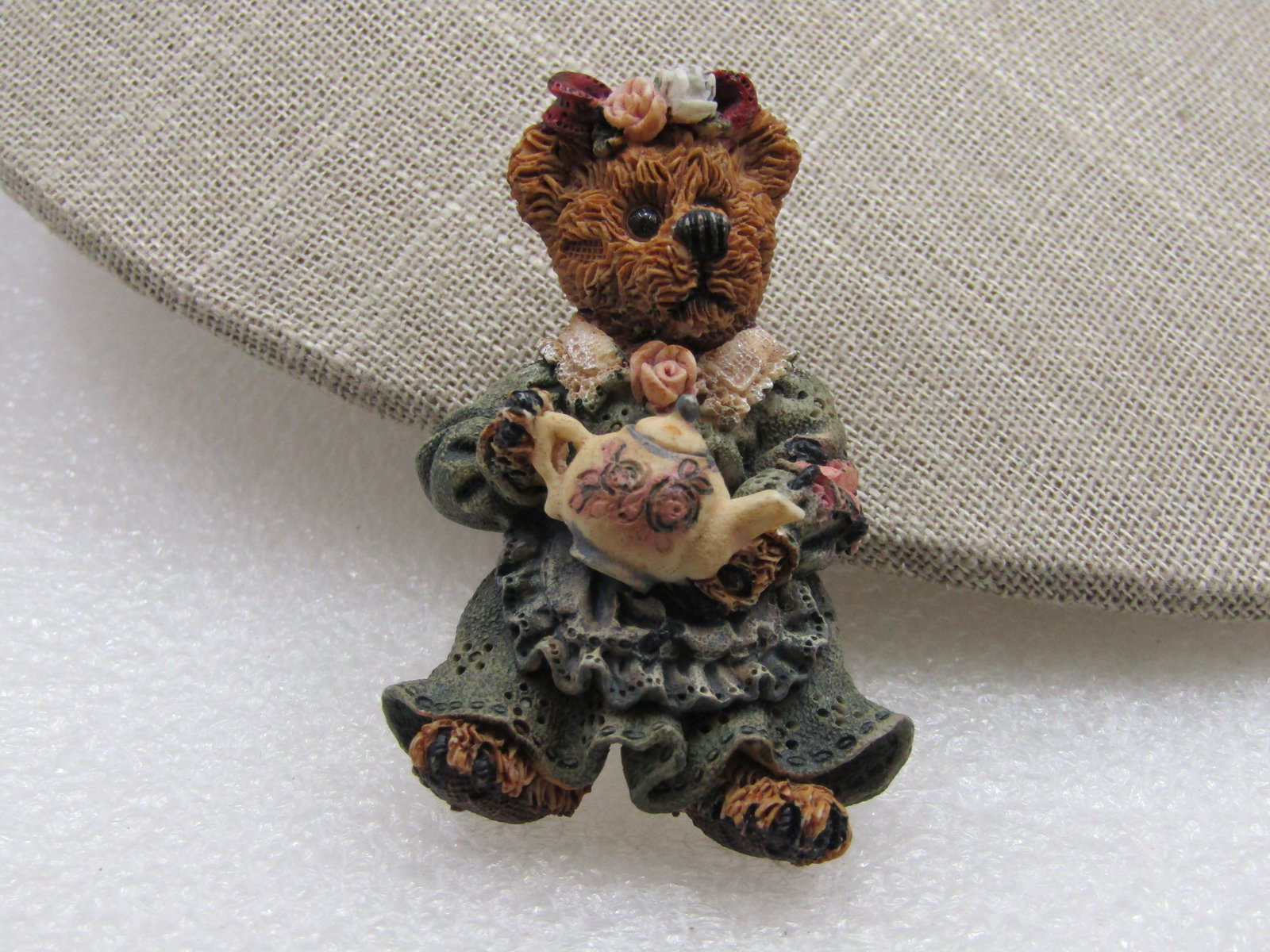 Boyd's Bear Tea Server Brooch, 2.25", Painted (1 of 5)