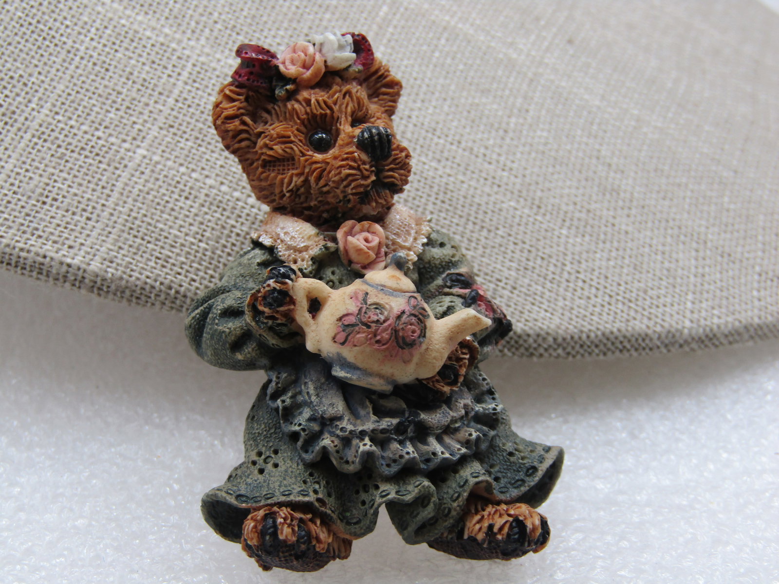 Boyd's Bear Tea Server Brooch, 2.25", Painted - 2