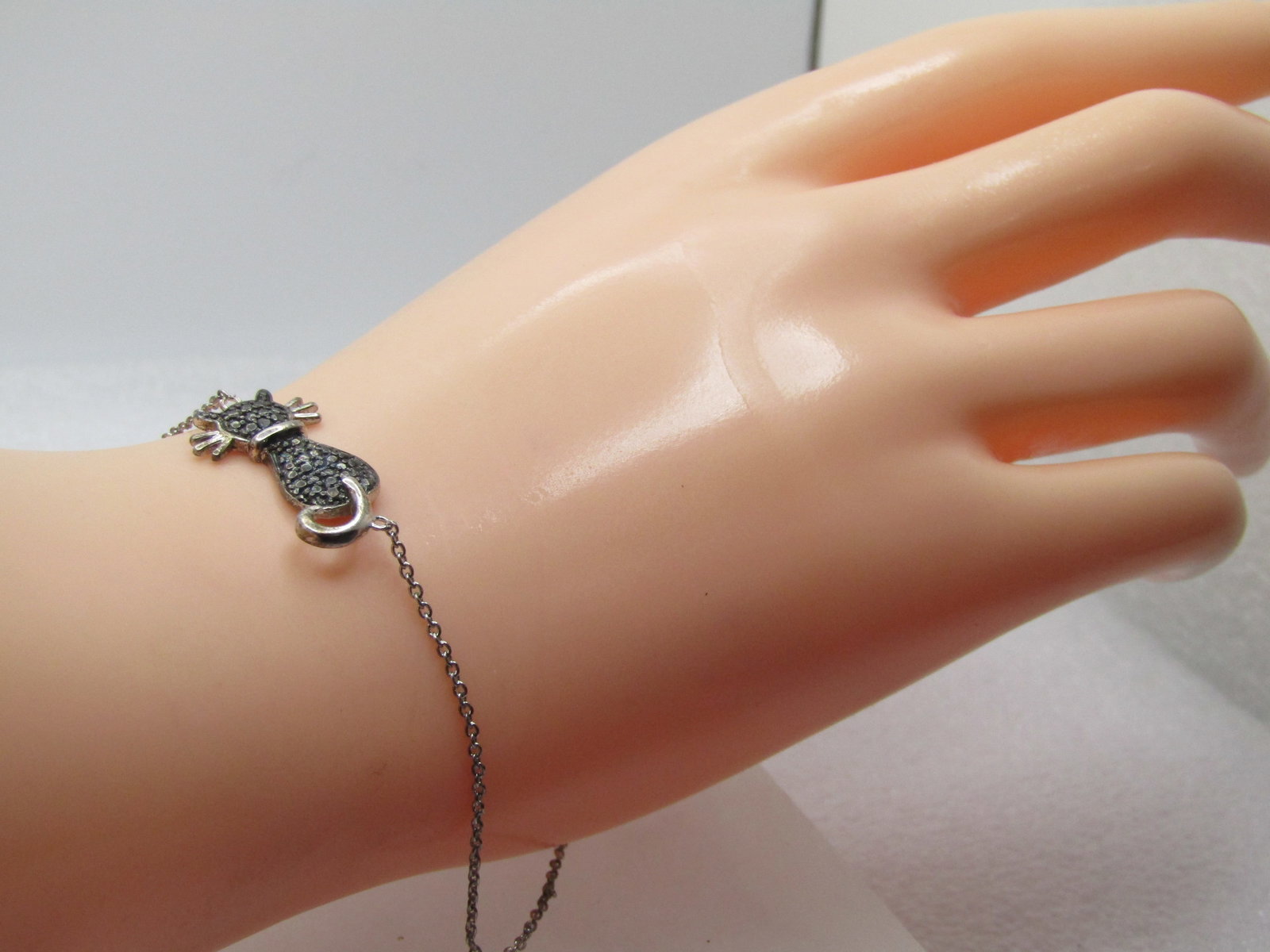 Vintage Dolce Giovanna Cat Bracelet, Black Diamond Accent, 7.25" In Box, 1990's - 8