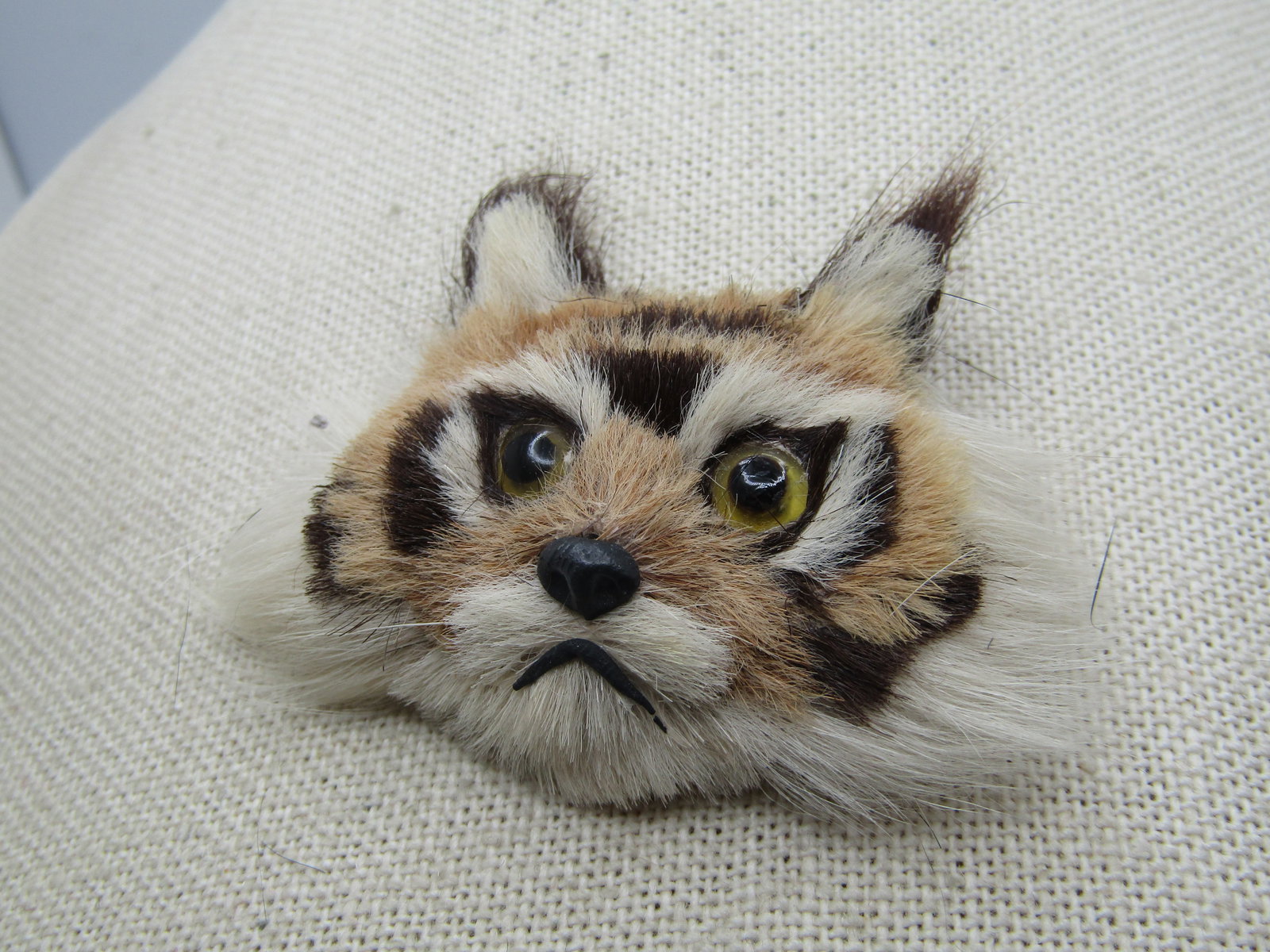 Vintage Tiger Face Fur Brooch, Handmade, 1950's-1960's. 2.5" - 2