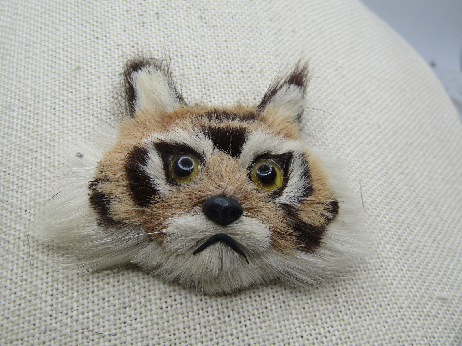 Vintage Tiger Face Fur Brooch, Handmade, 1950's-1960's. 2.5" - 3