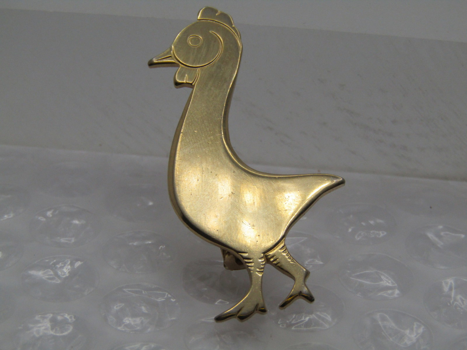 Vintage Goose/Chicken Brooch, 2" (1 of 6)