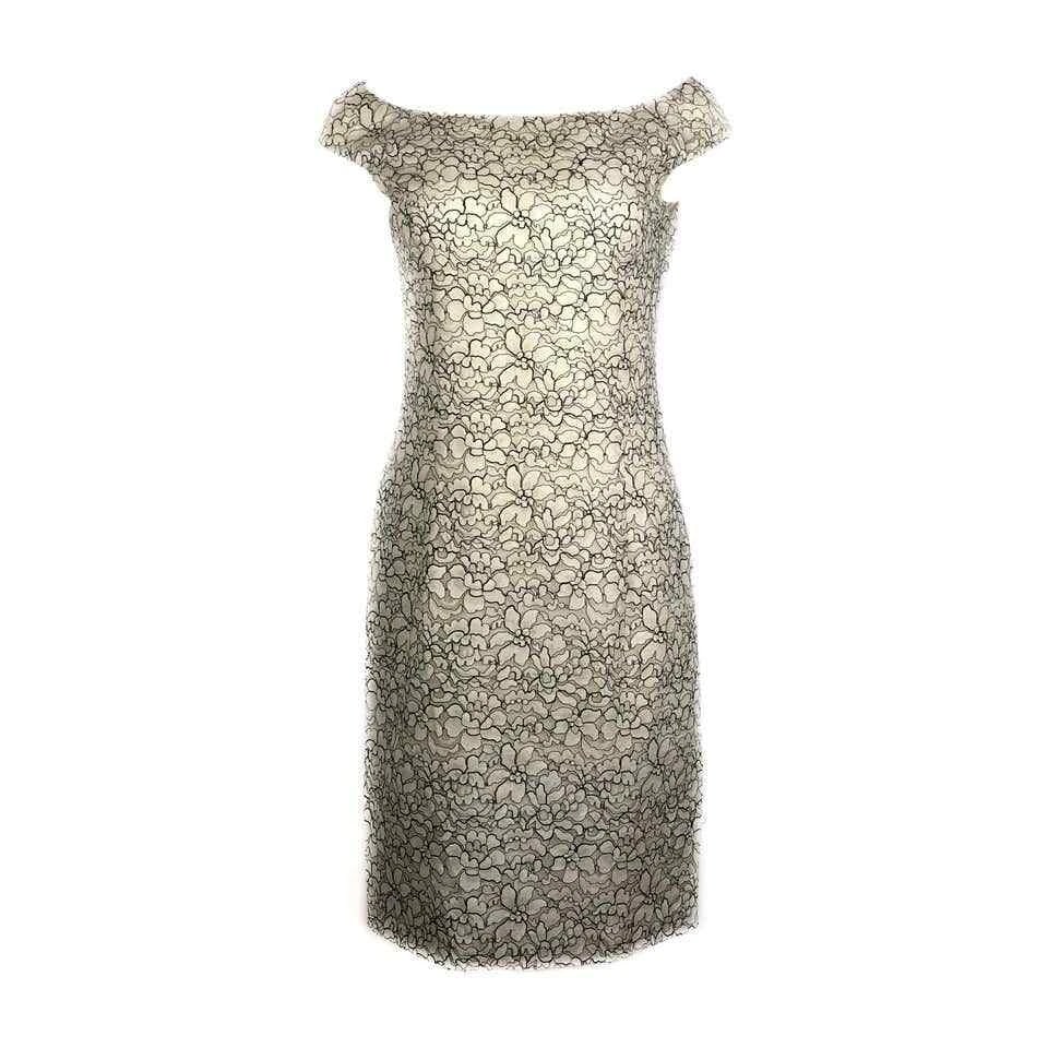 Vintage CHRISTIAN DIOR White Floral Lace Dress Size 8: Title: Vintage CHRISTIAN DIOR White Floral Lace Dress Size 8Provenance/Additional Info: Fine Jewelry, Arts & Antiques KG Vintage CHRISTIAN DIOR White Floral Lace Dress Size 8 Product details: