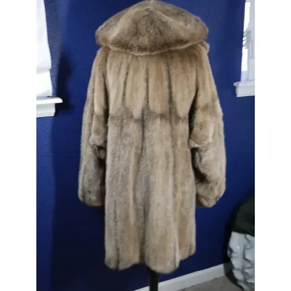 Gorgeous Unique Taupe Dyed Cross Mink Hooded Fur Coat Jacket - 5