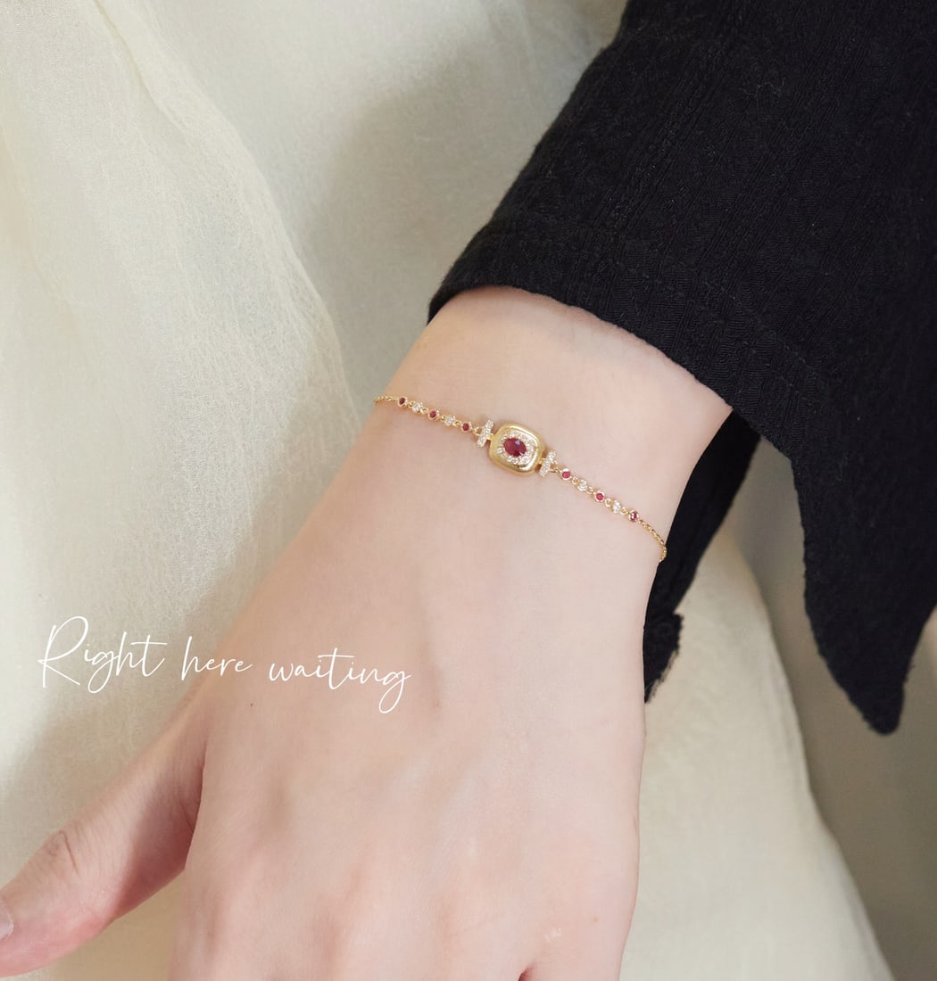 18K Gold Diamond Ruby Bracelet - 9