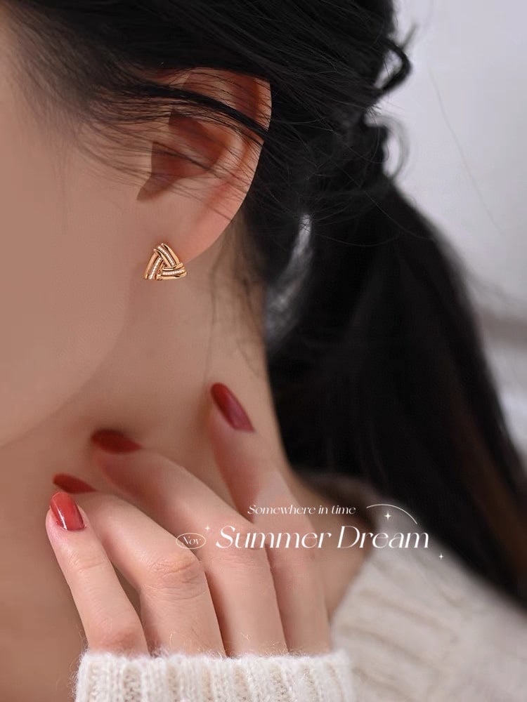 18K Gold Diamond Triangle Stud Earrings - 5