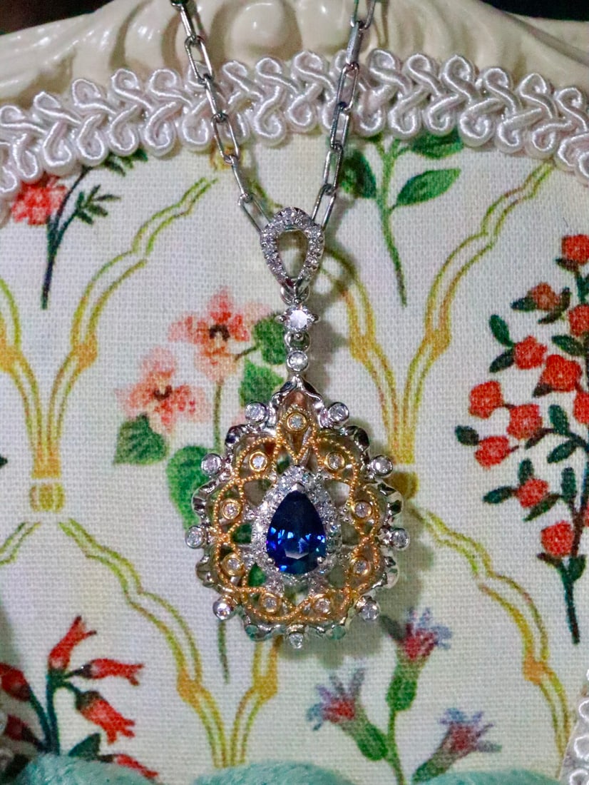 PT950 sapphire pendant - 3