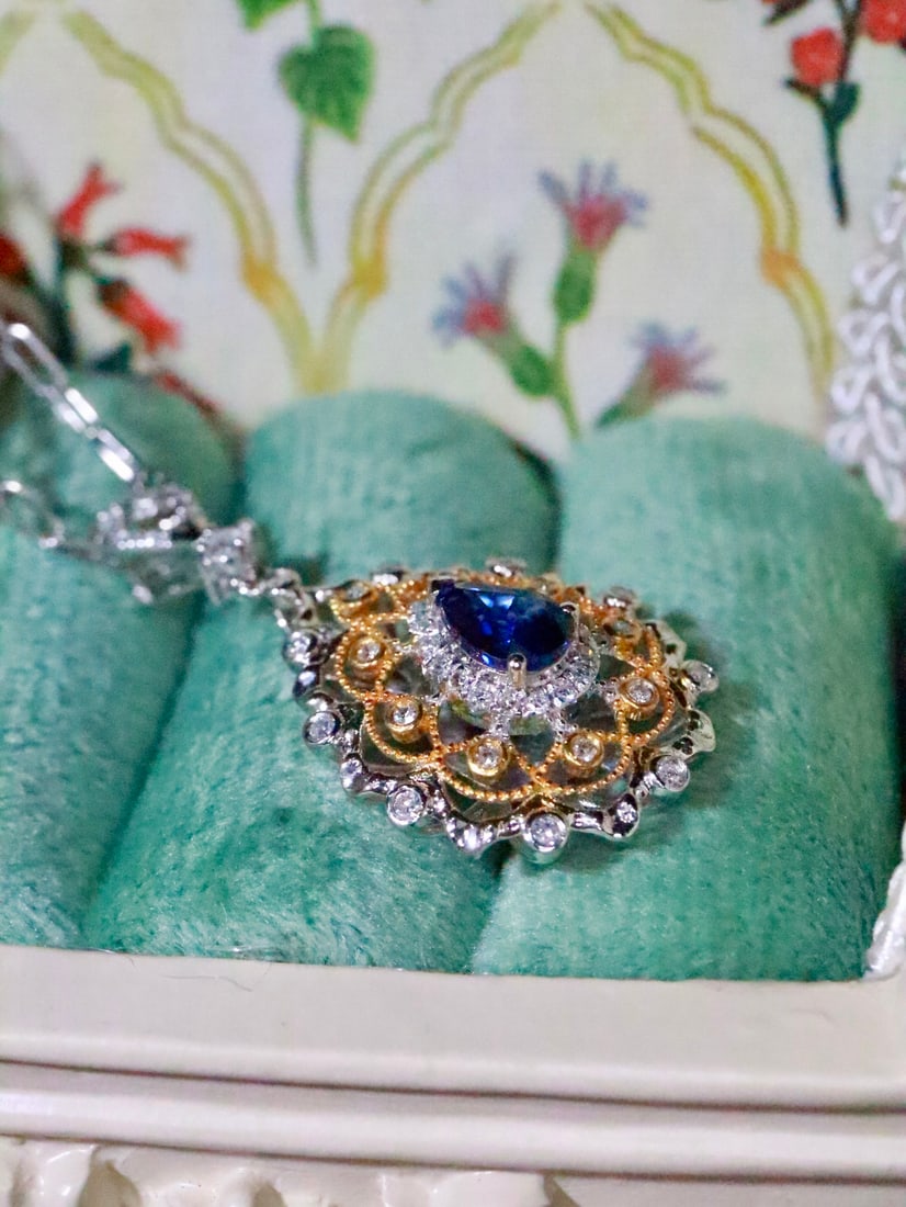PT950 sapphire pendant - 5