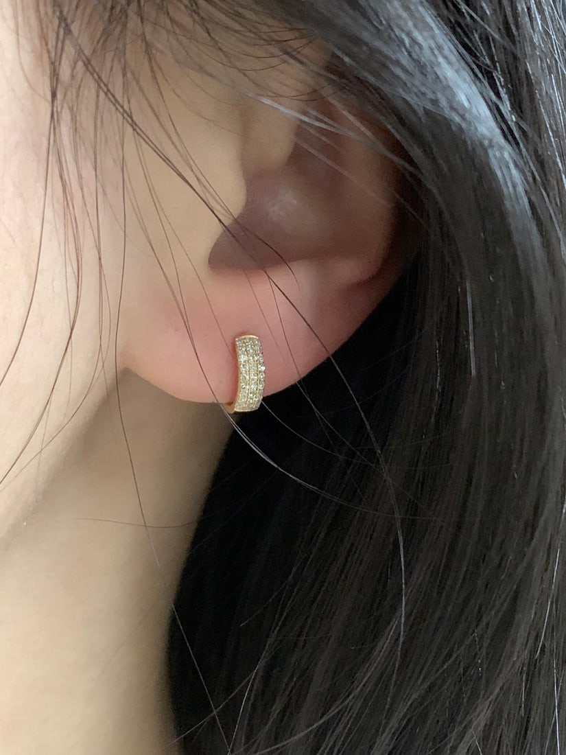 18K gold natural diamond stud earrings - 6