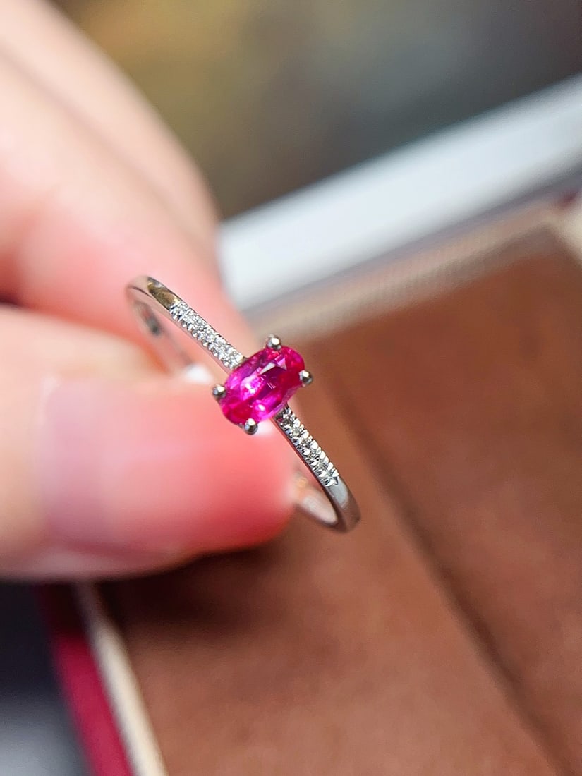 18K Gold Ruby Ring - 5