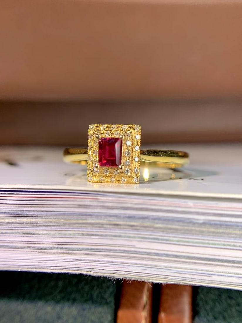 18K Gold Diamond Ruby Ring - 2