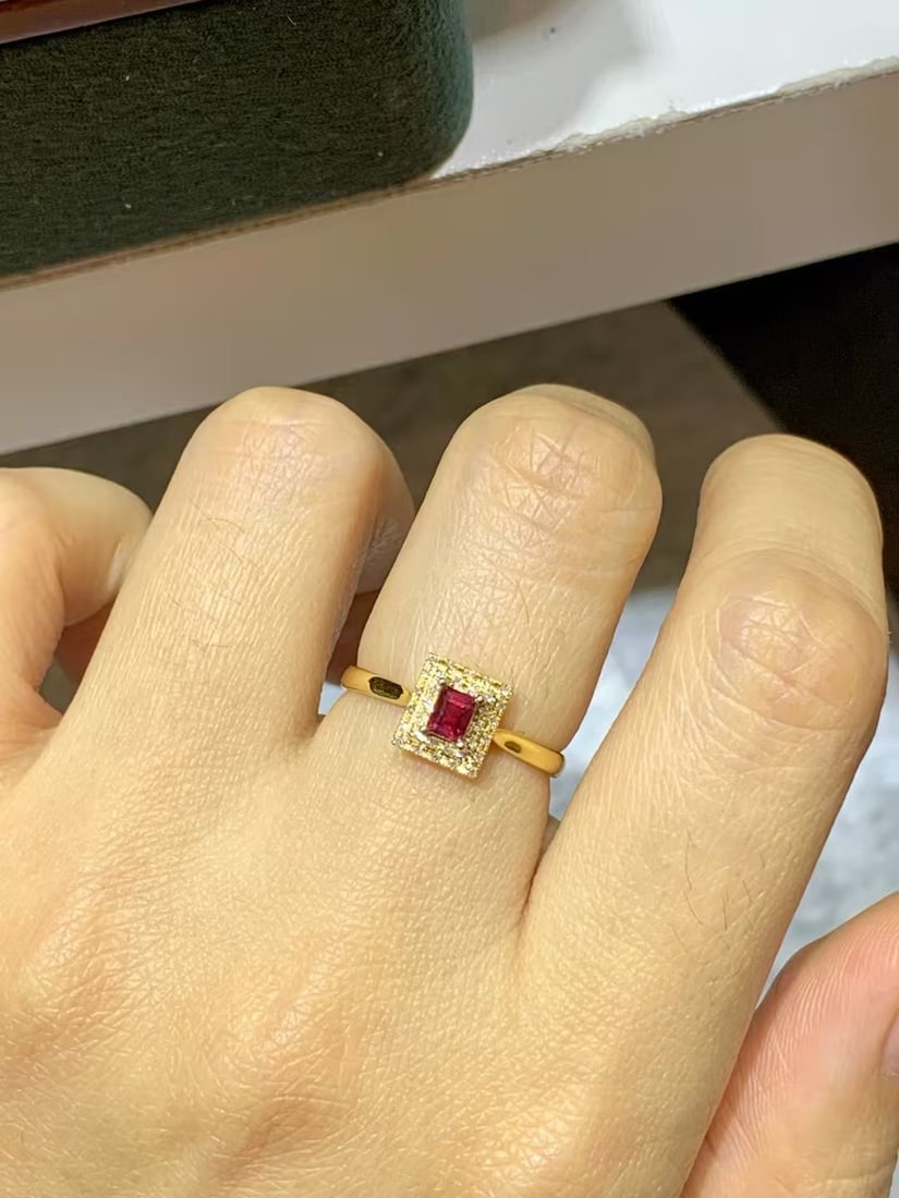 18K Gold Diamond Ruby Ring - 3