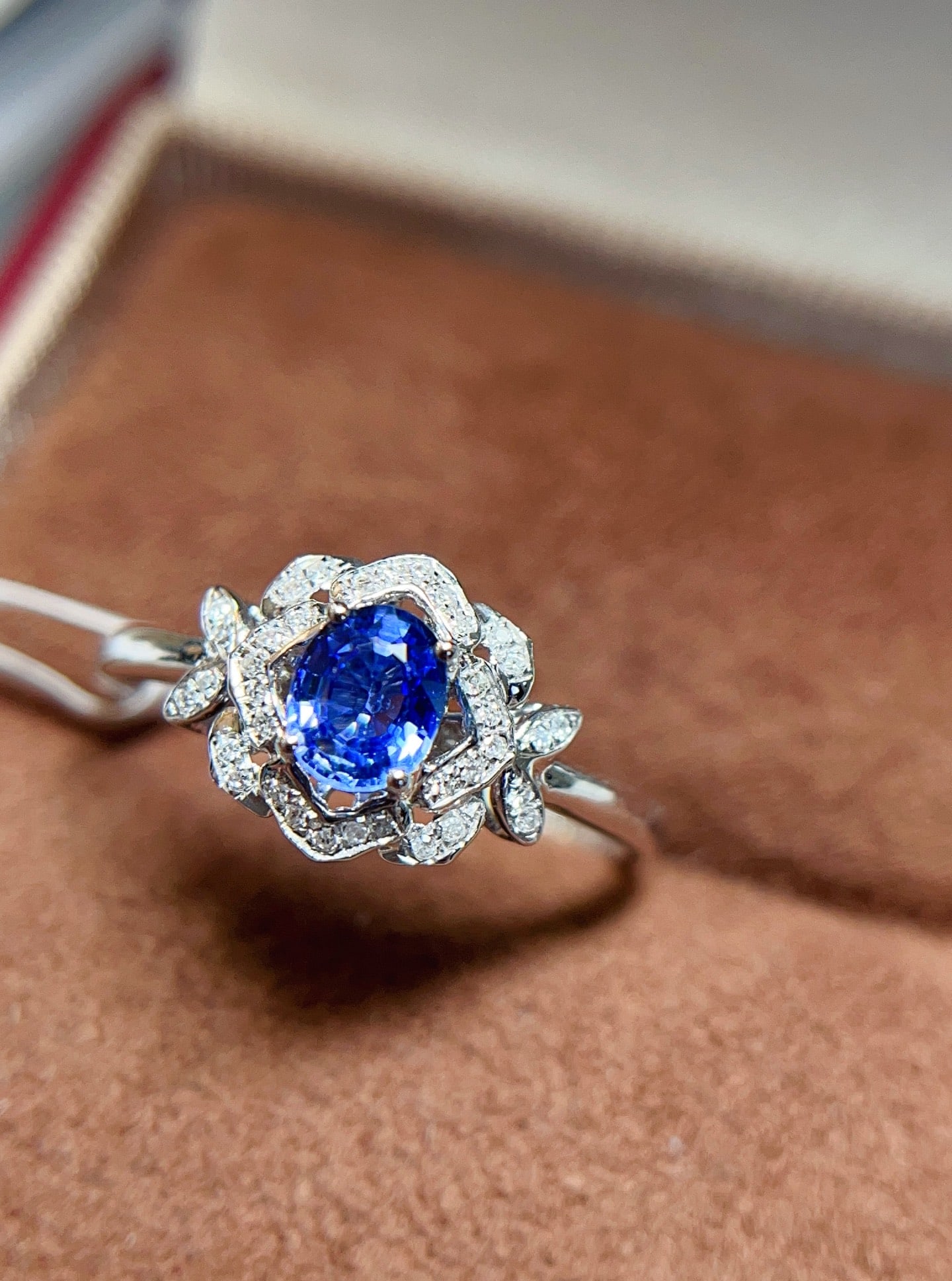 18K gold sapphire ring - 2