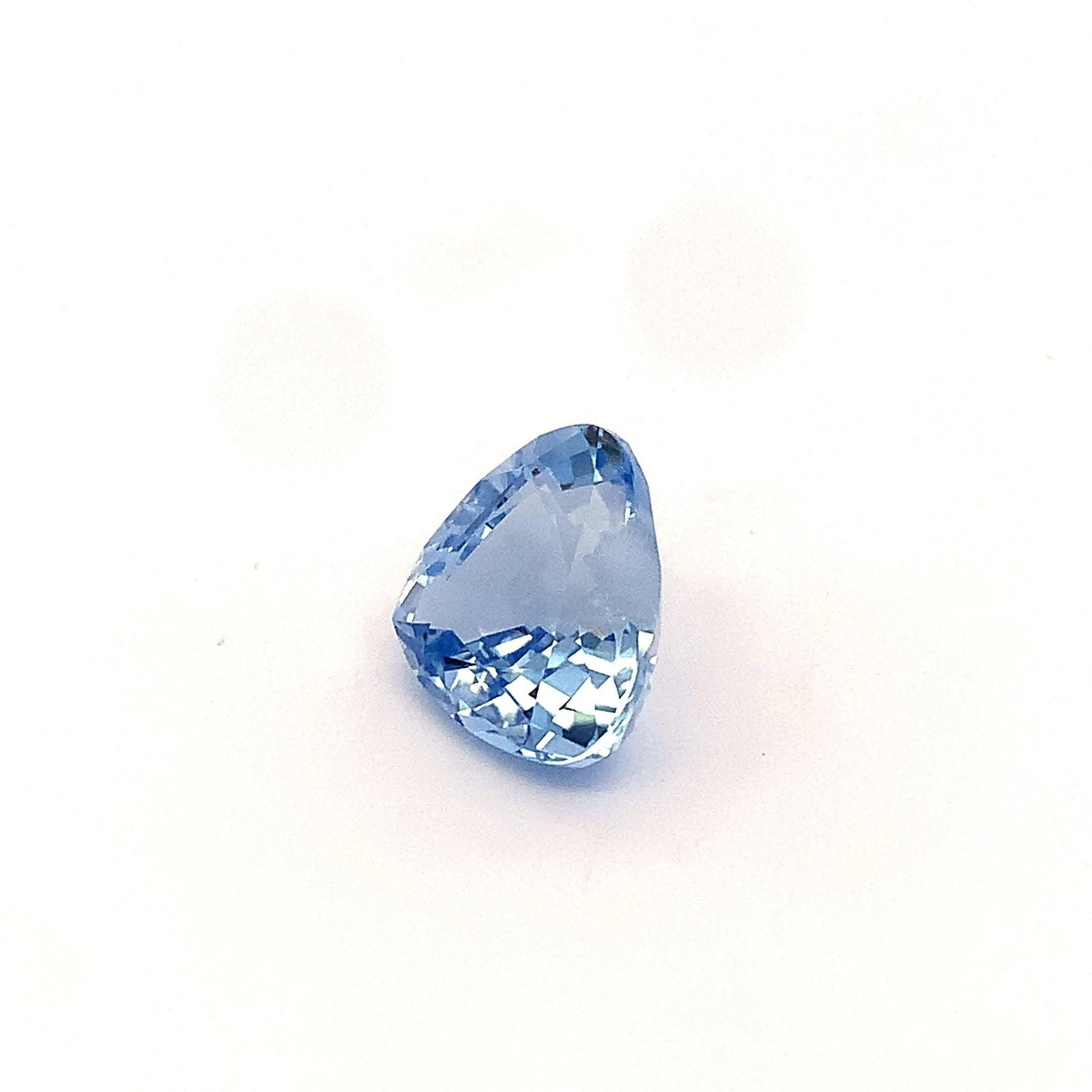 Heart Shape Natural Faceted Aquamarine Gemstone For Jewelry - 10.28 Carat - 2