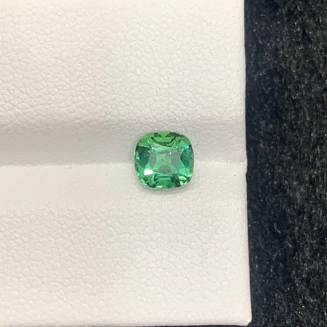 Forest Green Tourmaline Gemstone: 0.95 Carat Cushion Cut Stone - 7