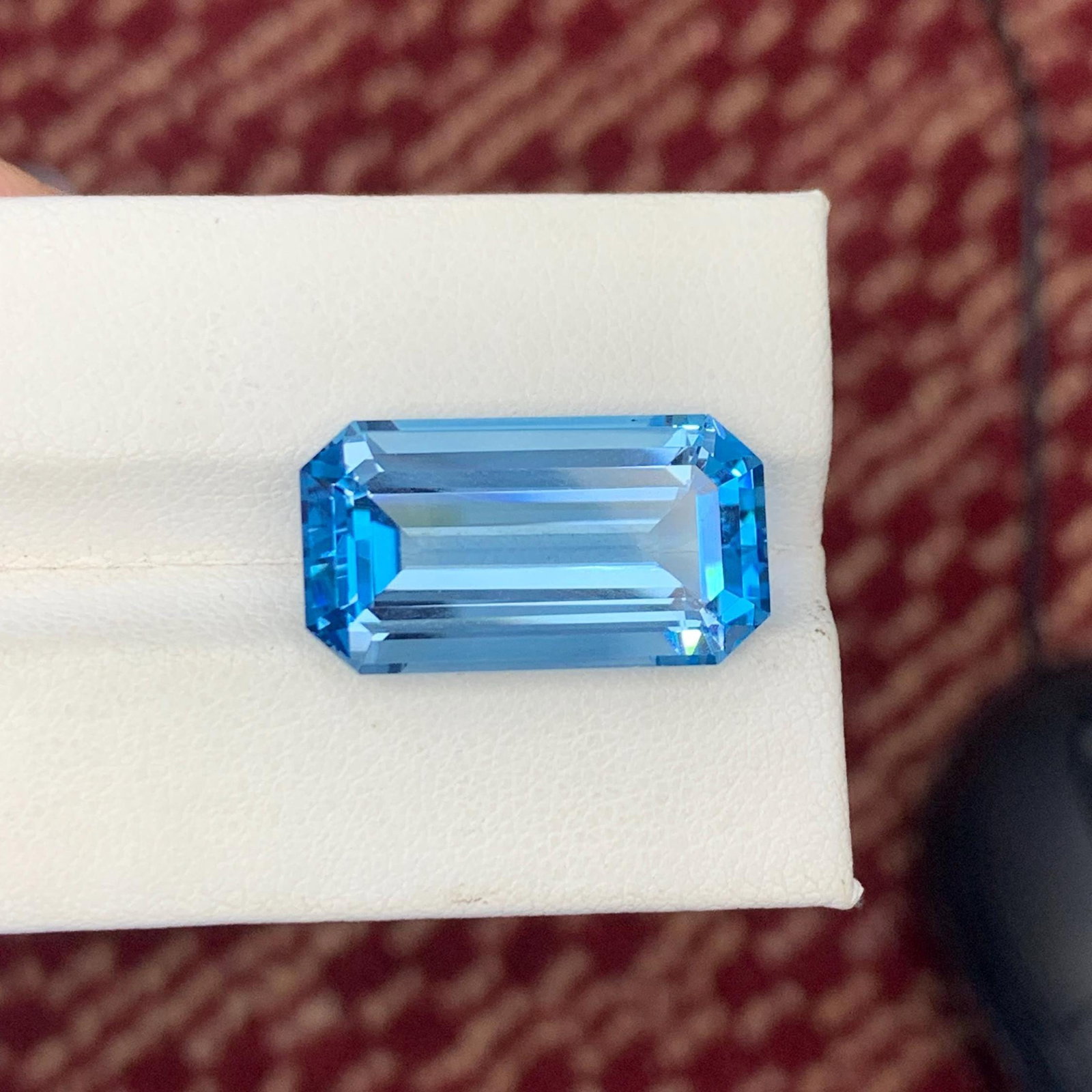 Emerald Cut Swiss Blue Topaz Gemstone: 20.80 Carat December Birthstone: Title:Emerald Cut Swiss Blue Topaz Gemstone: 20.80 Carat December BirthstoneDescription:Materials: Gemstone: Topaz Carat weight: 20.80 Add a splash of vibrant elegance to your Jewelry collection