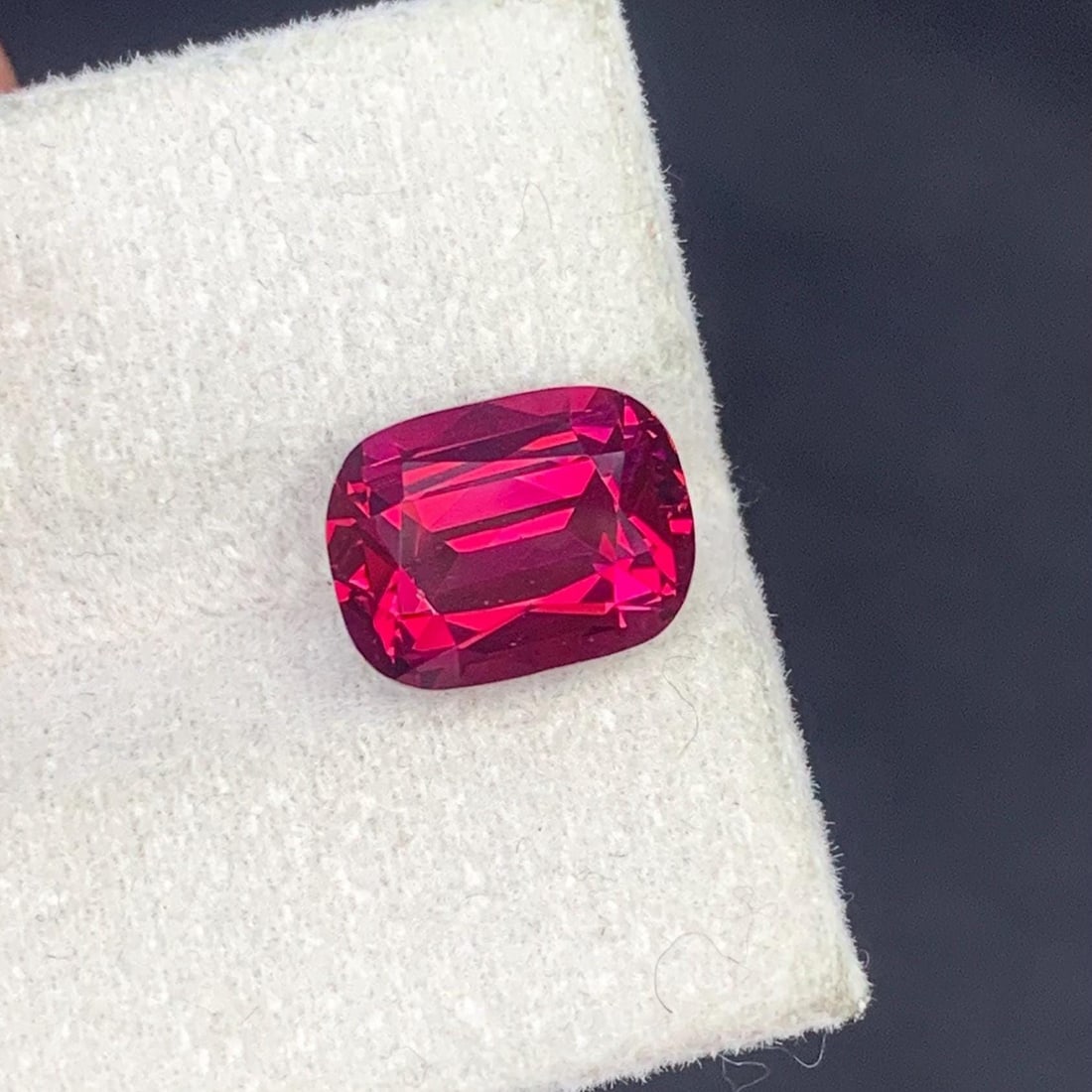 Natural Raspberry Pink Sparkly Garnet Cushion Cut Loose Gemstone From Tanzania, 5.70 Carat - 7
