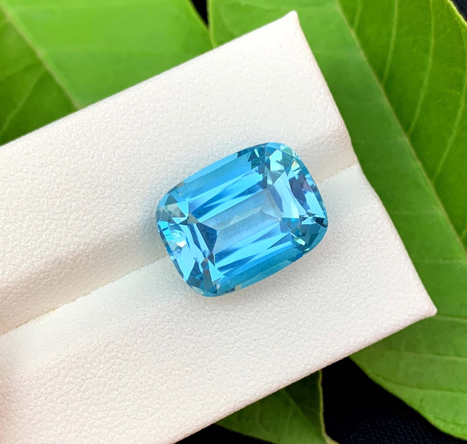 Natural Swiss Blue Topaz Gemstone: 12.95 Carat Cushion Cut - 5