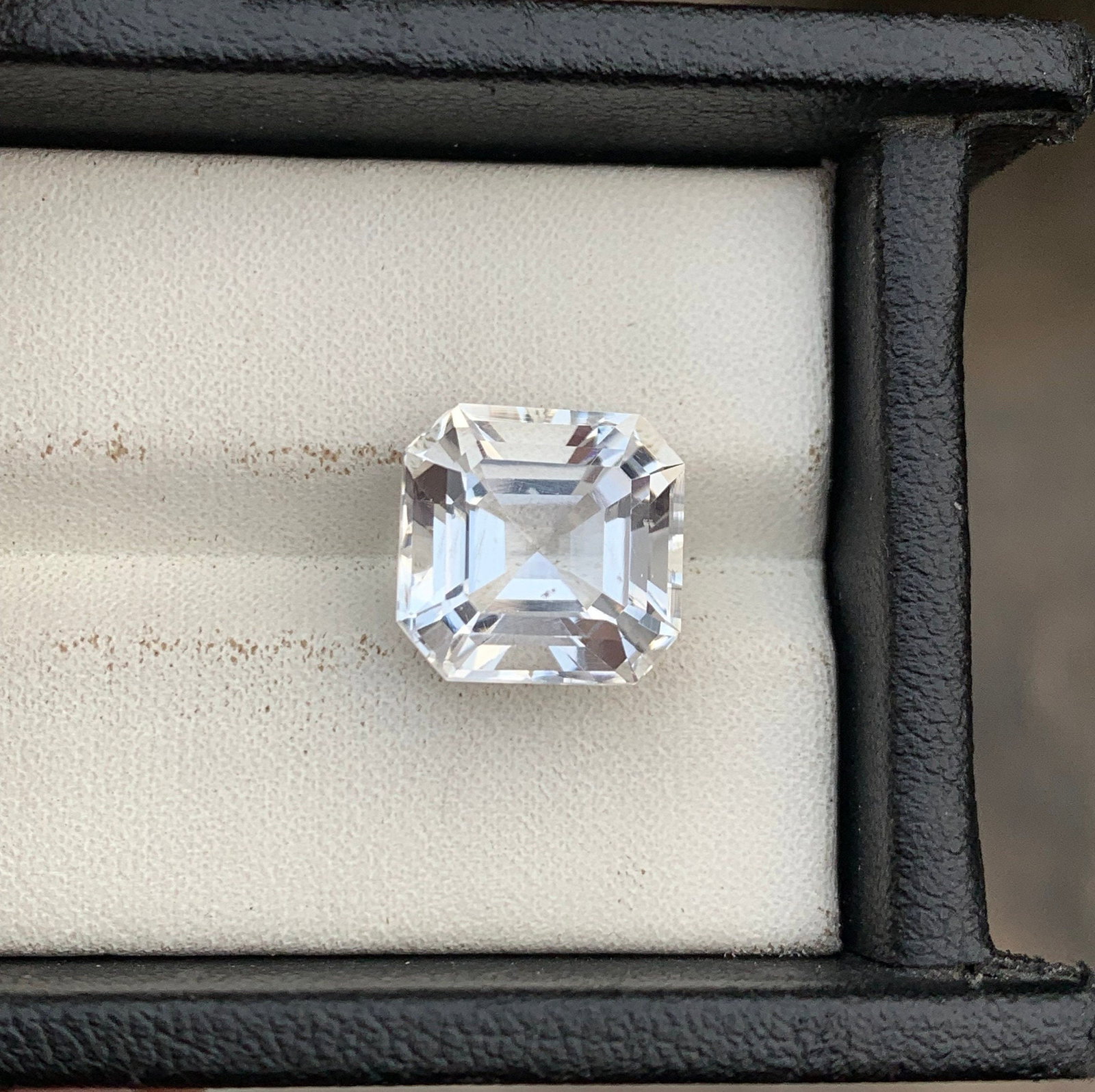 Natural Pollucite Gemstone: 5.60 Carat, Square Cut, Ice White - 2