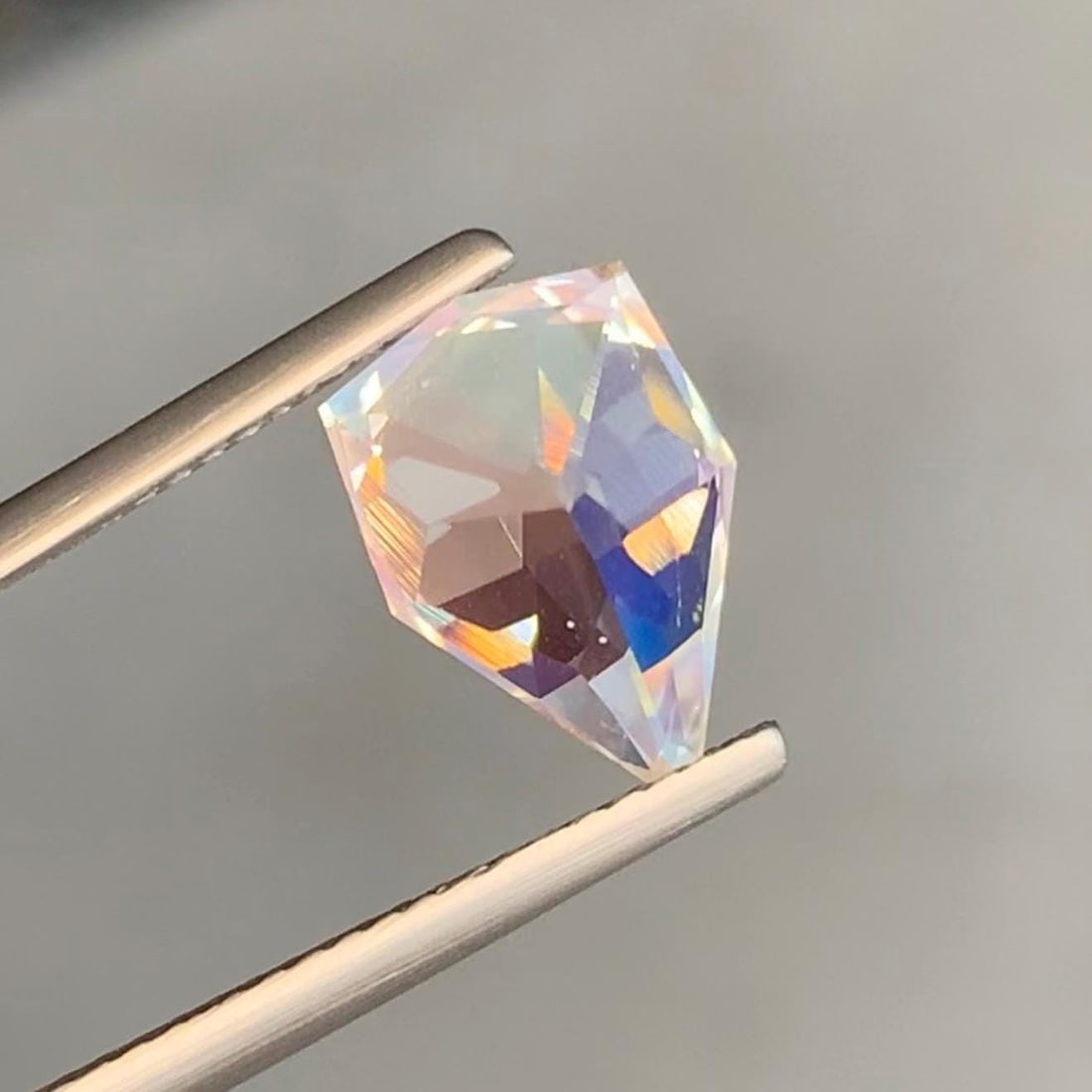 Natural Moonstone Fancy Cut Kite , From Srilanka , 3.49 CT - 4