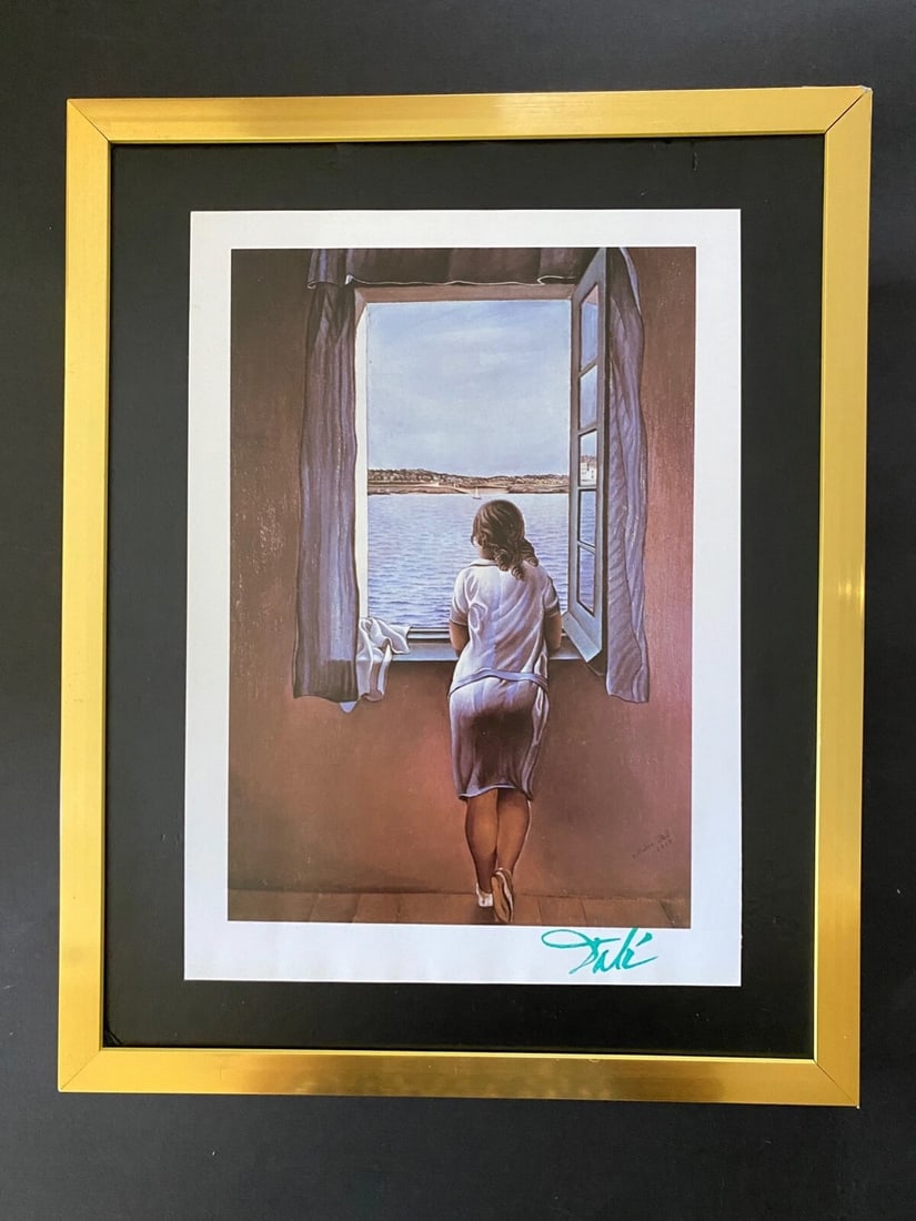 Salvador Dali 1970 Vintage Signed Print Framed Surrealist Art: Up for Auction this Beautiful and Scarce Vintage 1970 Offset Lithograph after SALVADOR DALI Facsimile Signed Art Print is about 8 X 10 in. This piece is mounted on a 11 x 14 in. black acid free black