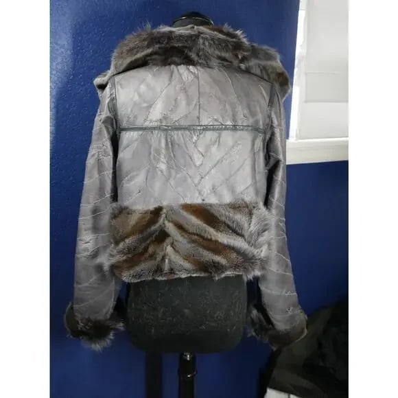 Beautiful BoHo Purple Fox paw Fur reversible Coat Jacket Burning Man - 7