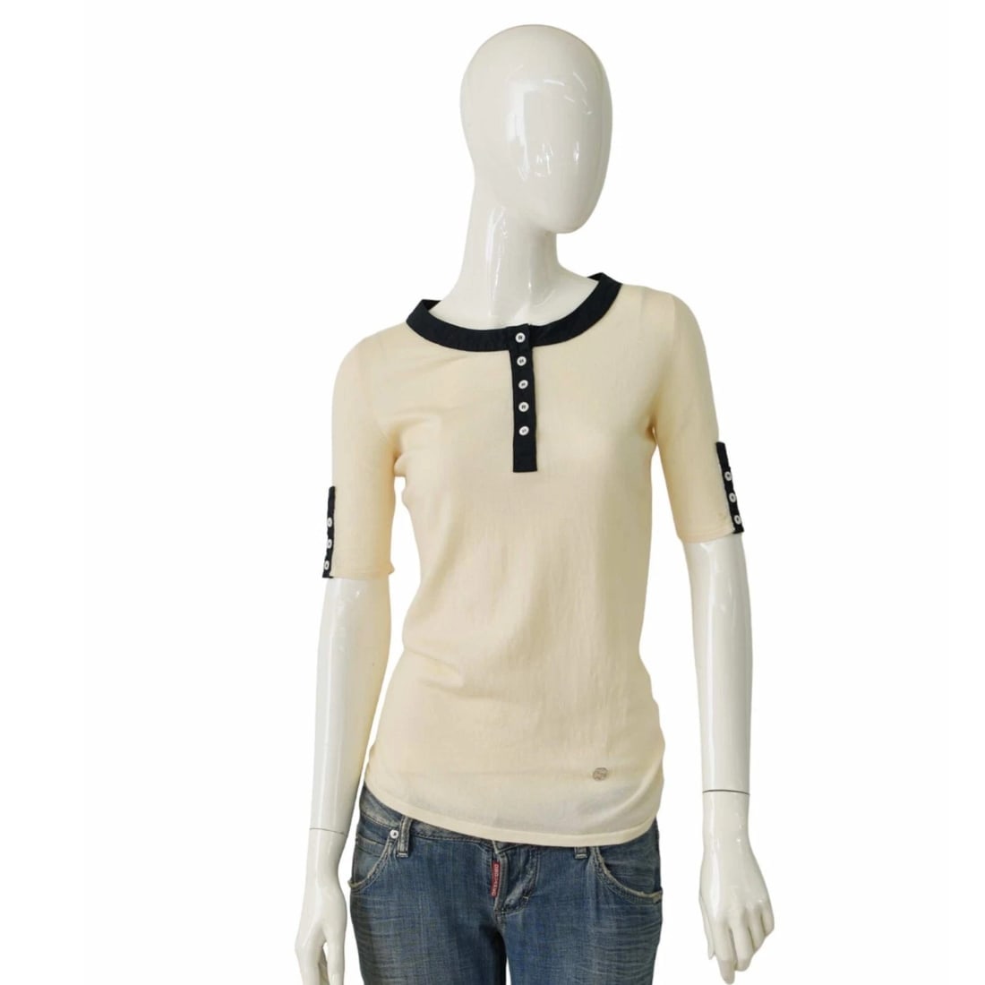 Gucci Cream & Black Trim Buttons Cashmere Top Short sleeve Knit Blouse size M (1 of 8)