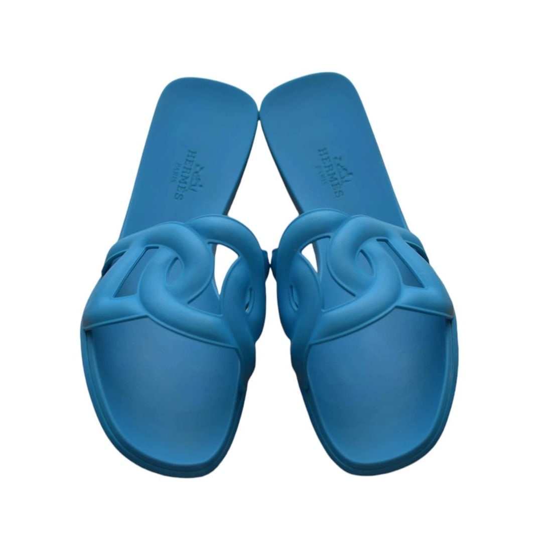 HERMÈS Light Blue Rubber Aloha Flat Slides Sandals 37 with Chaine d'Ancre motiff: Title:HERMÈS Light Blue Rubber Aloha Flat Slides Sandals 37 with Chaine d'Ancre motiff Description:Fendi Dark Blue & Brown Mary Janes Leather Slingback Pumps Shoes white pearls 39 HERMÈS Lig