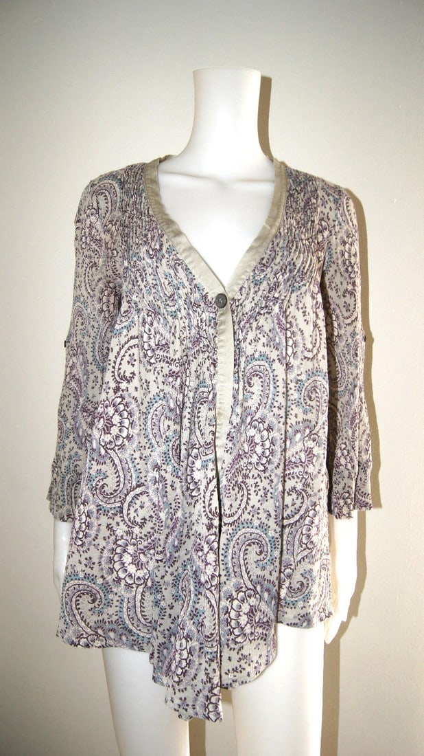 ELIZABETH AND JAMES TOP BLOUSE CARDIGAN SIZE M COTTON & SILK STYLISH: Title: ELIZABETH AND JAMES TOP BLOUSE CARDIGAN SIZE M COTTON & SILK STYLISH Provenance/Additional Info: Fine Jewelry, Arts & Antiques Purveyors and Purchasers of Antique and Estate PiecesNH5 AUTHENTIC